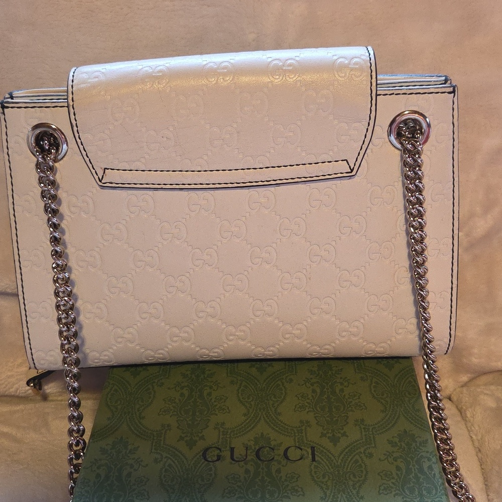 Gucci‎ Silvie White Shoulder Bag with Silver Accents - Picture 9 of 10